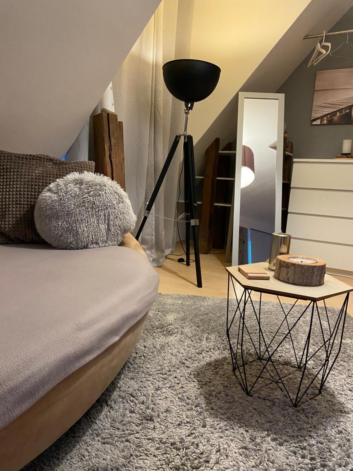 Schoenes Zimmer In Einfamilienhaus In Ruhiger Lage Daire Ober-Ramstadt Dış mekan fotoğraf